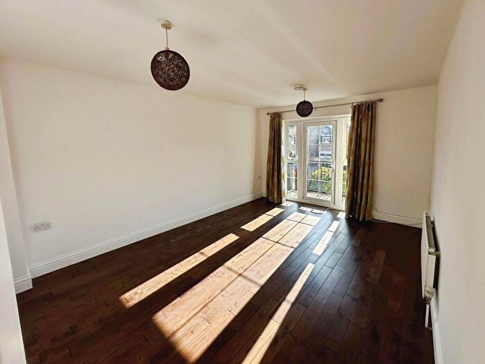 1 Bedroom Flat To Rent In Stanmore, HA7