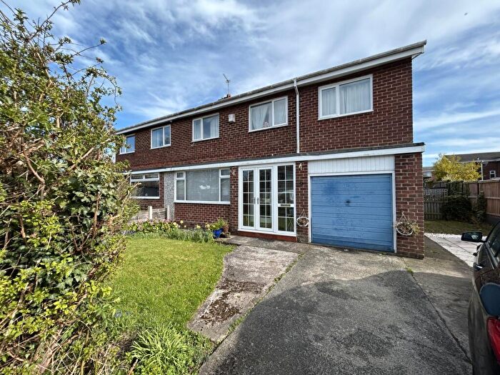 5 Bedroom Semi Detached House For Sale In Yewbank Avenue, Durham, County Durham, DH1