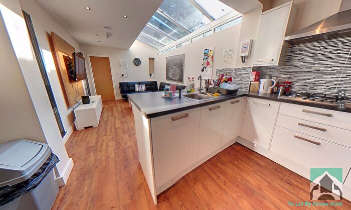 6 Bedroom Terraced House To Rent In Tiverton Road, Birmingham, B29