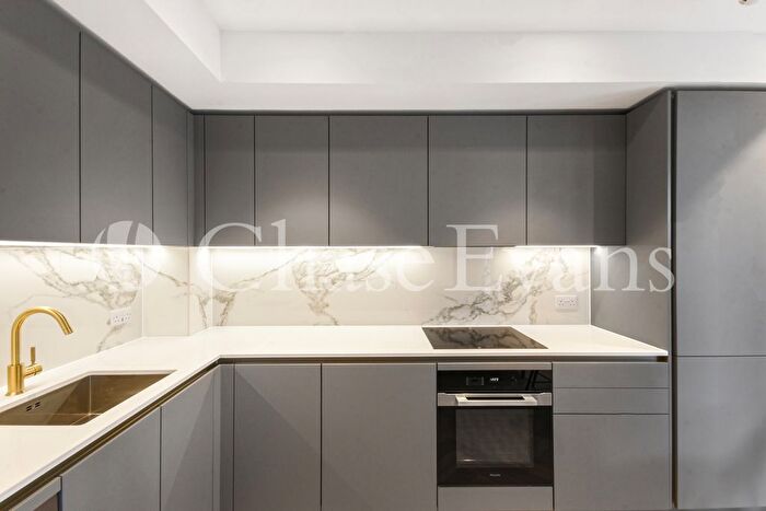 1 Bedroom Flat To Rent In Triptych Bankside, South Bank, SE1