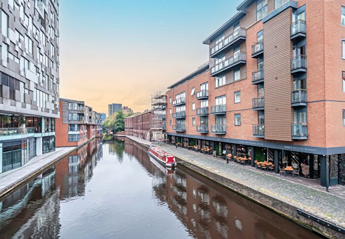1 Bedroom Flat To Rent In Canal Wharf, Waterfront Walk, B1
