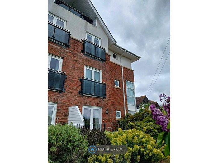 2 Bedroom Flat To Rent In Horizon, Hythe, CT21
