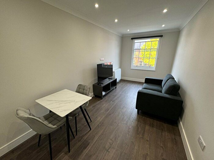 1 Bedroom Flat To Rent In Salisbury Road, Leicester, LE1