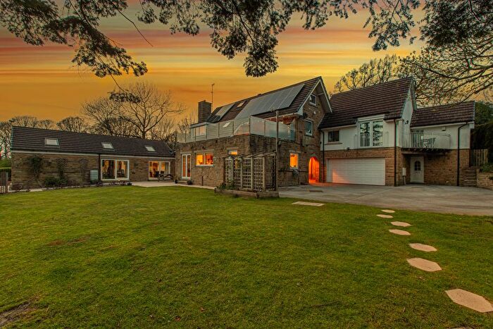 7 Bedroom Detached House For Sale In Lodge Hill, Ilkley, LS29