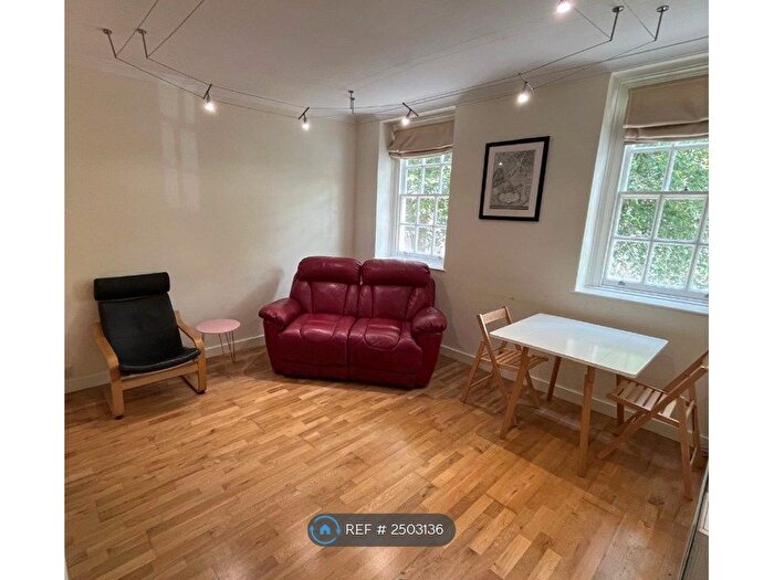 2 Bedroom Flat To Rent In Tothill House, London, SW1P