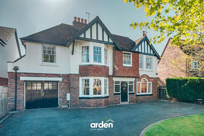 5 Bedroom Detached House For Sale In Beech Avenue North, Worcester, WR3