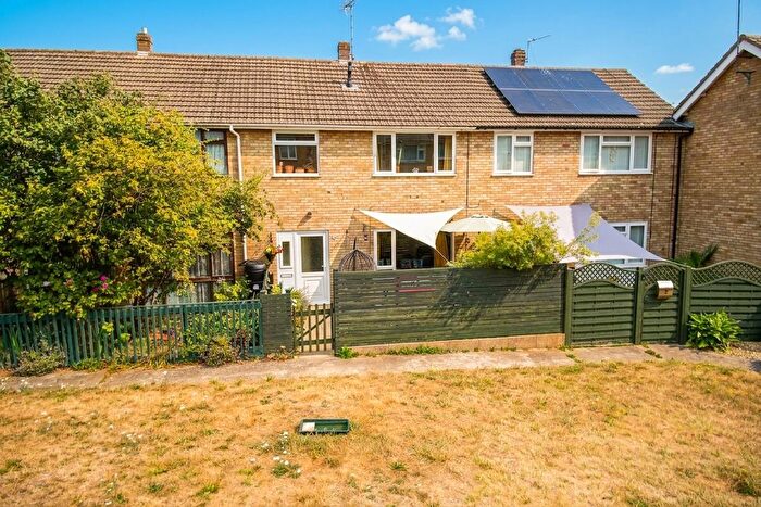 3 Bedroom Terraced House For Sale In Leewood Crescent, New Costessey, Norwich, NR5