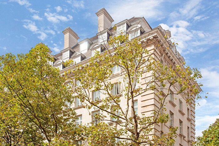 3 Bedroom Flat For Sale In Strand, London, WC2R