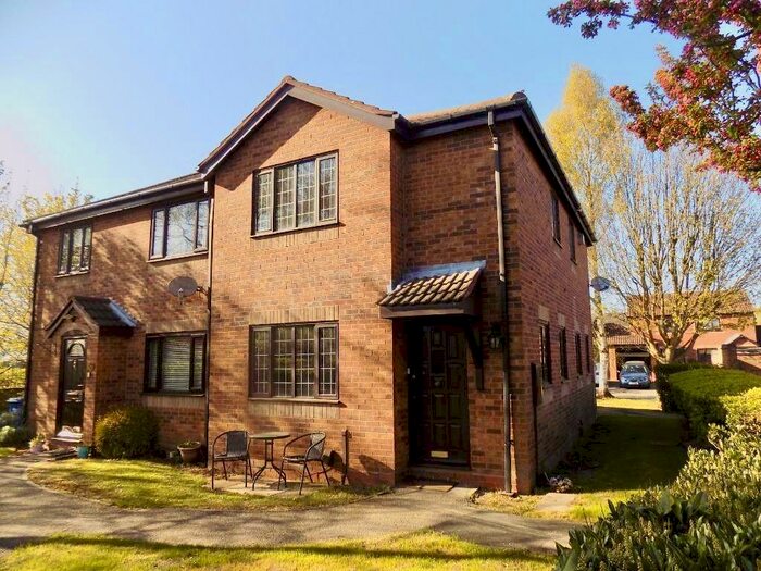 1 Bedroom Semi-Detached House To Rent In Willowbank, Tamworth, B78