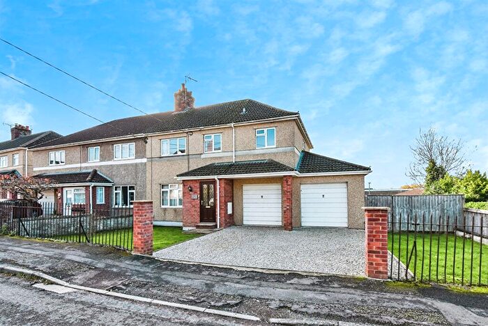 3 Bedroom Semi Detached House For Sale In Wood Lane, Chippenham, SN15