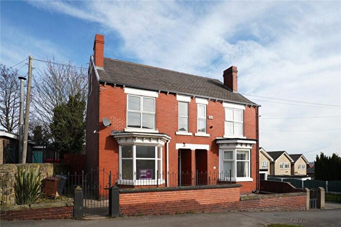 4 Bedroom Semi-Detached House To Rent In Market Street, Woodhouse, Sheffield, S13