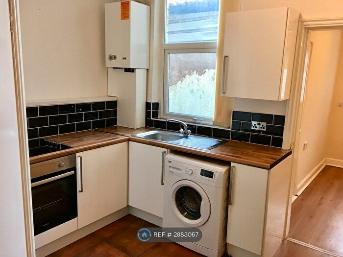 1 Bedroom Flat To Rent In Hawthorne Road, Bootle, L20