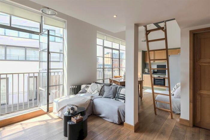 1 Bedroom Flat To Rent In Rathbone Street, Fitzrovia, W1T