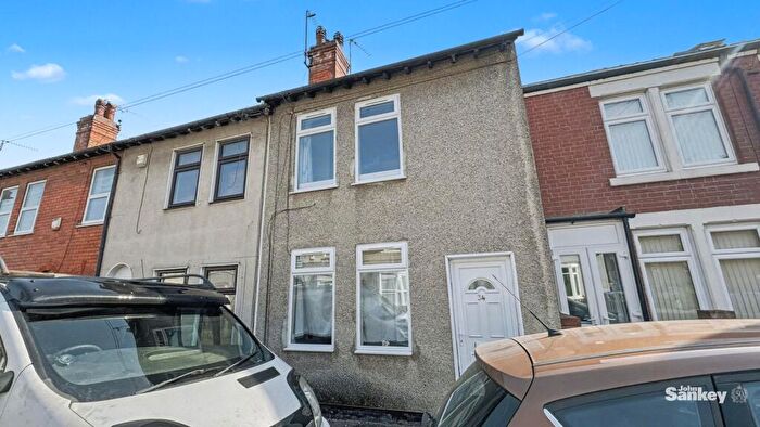2 Bedroom Terraced House For Sale In Welbeck Street, Mansfield, NG18