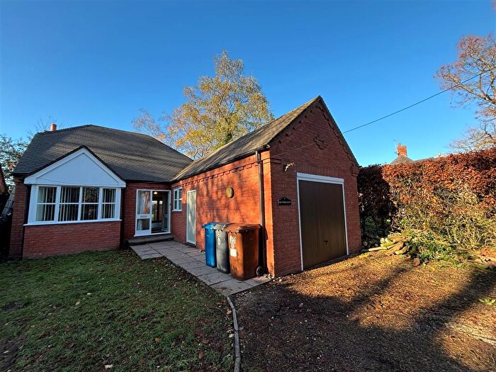 2 Bedroom Bungalow To Rent In Wade Lane, Hill Ridware, Rugeley, WS15