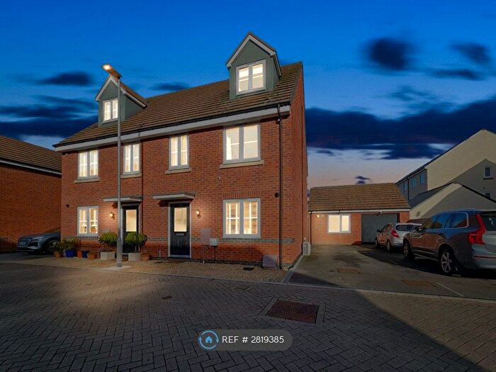 3 Bedroom Semi-Detached House To Rent In Cobblestone Way, Cheltenham, GL51