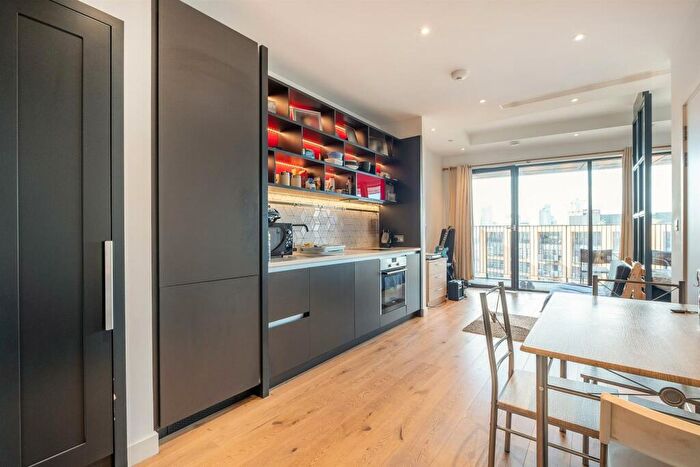 Studio To Rent In Corson House, London City Island, E14