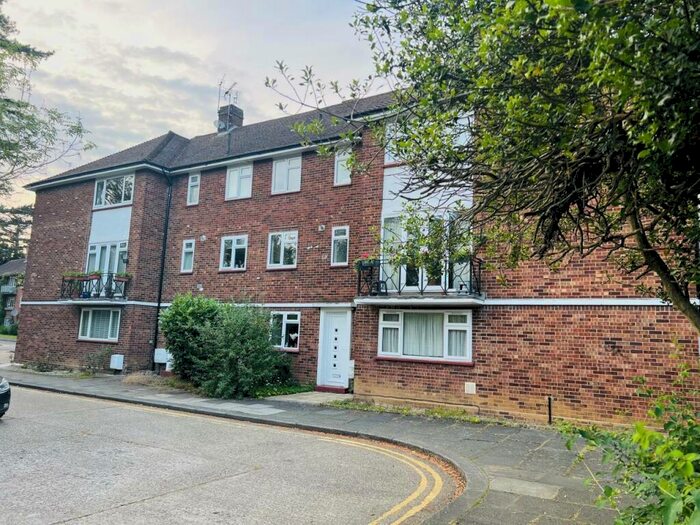2 Bedroom House To Rent In Ashburton Court, Elm Park Road, Pinner, HA5