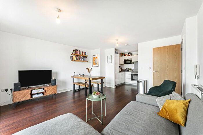 2 Bedroom Apartment To Rent In Ruffin House, Roseberry Place, London, E8