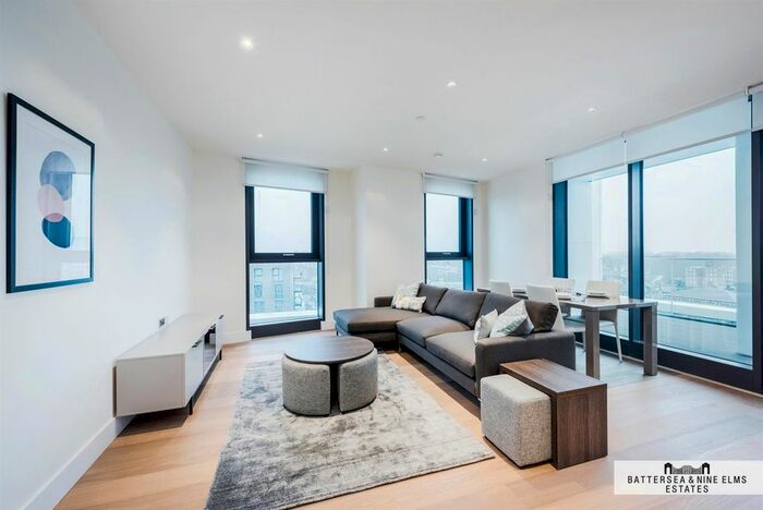 2 Bedroom Flat To Rent In Lockington Road, London, SW8