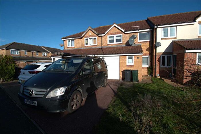 3 Bedroom Property To Rent In Joyce Green Lane, Dartford, DA1