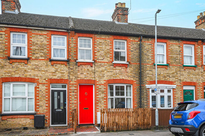 2 Bedroom Terraced House For Sale In Gainsborough Crescent, Chelmsford, CM2