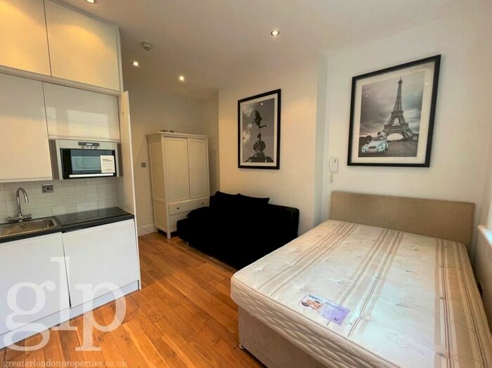 Studio To Rent In A Villiers Street, London, Greater London, WC2N