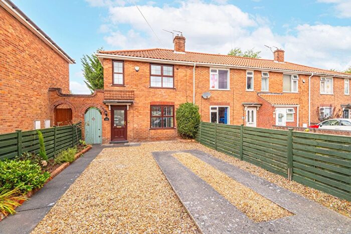 3 Bedroom End Of Terrace House For Sale In Beecheno Road, Norwich, NR5