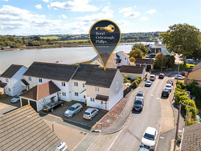 3 Bedroom End Of Terrace House For Sale In Riverside Court, Bideford, Devon, EX39