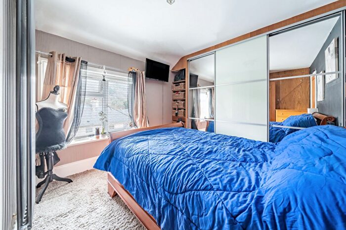 3 Bedroom End Of Terrace House For Sale In Gipsy Lane, Buckfastleigh, TQ11