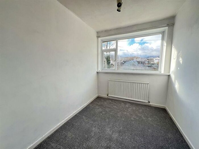 3 Bedroom Terraced House For Sale In Fair Oak Close, Aberdare, CF44