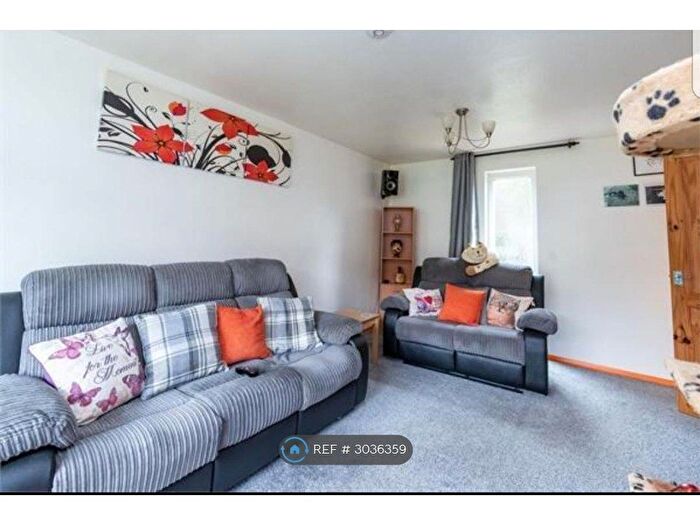 3 Bedroom End Terrace House To Rent In Willonholt, Peterborough, PE3