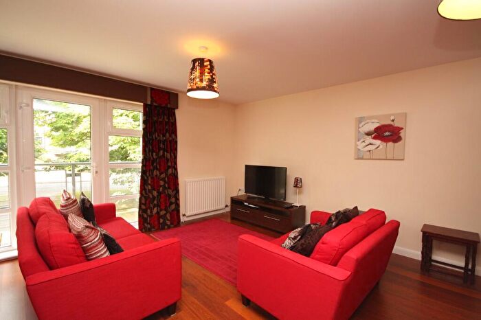 2 Bedroom Flat To Rent In Hammerman Drive, Aberdeen, AB24