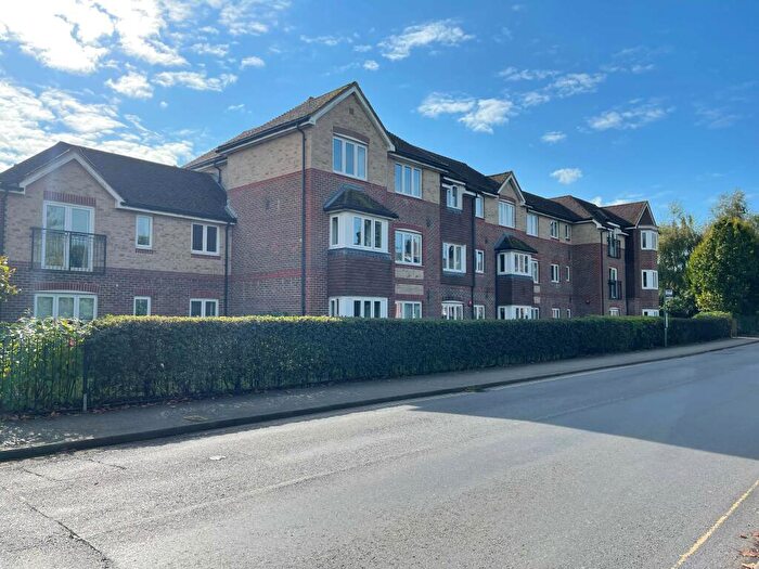 2 Bedroom Apartment To Rent In Crawley Road, Horsham, RH12