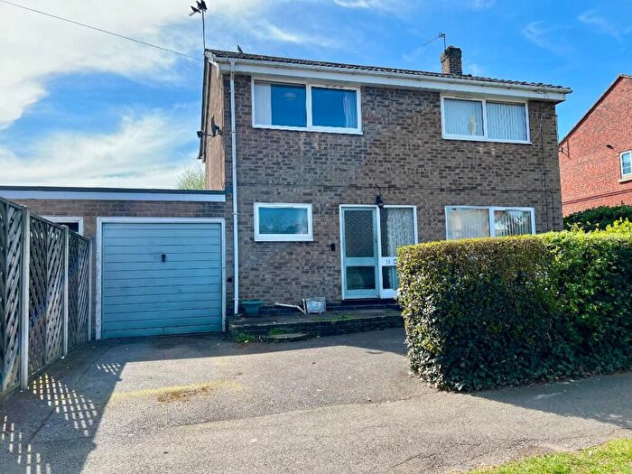 4 Bedroom Detached House For Sale In Blenheim Drive, Allestree, Derby, Derbyshire, DE22