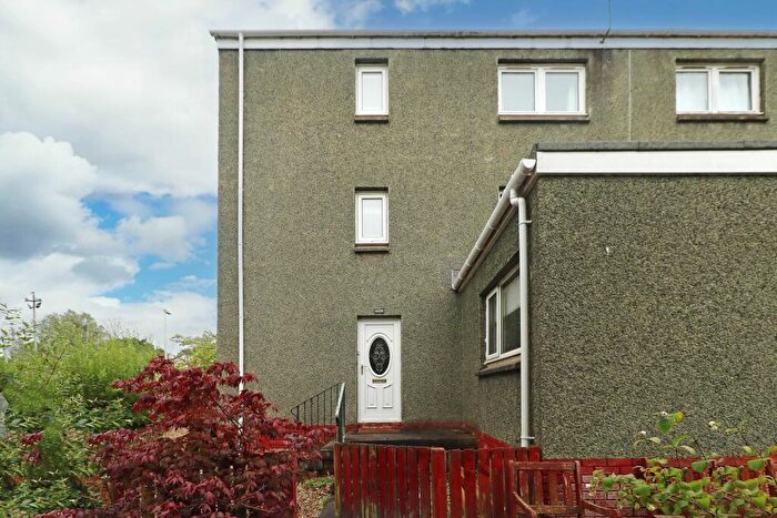 3 Bedroom End Of Terrace House To Rent In Kenilworth Rise, Dedridge, Livingston, EH54