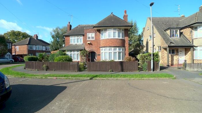 3 Bedroom Detached House To Rent In Mayfield Road, Peterborough, Cambridgeshire., PE1