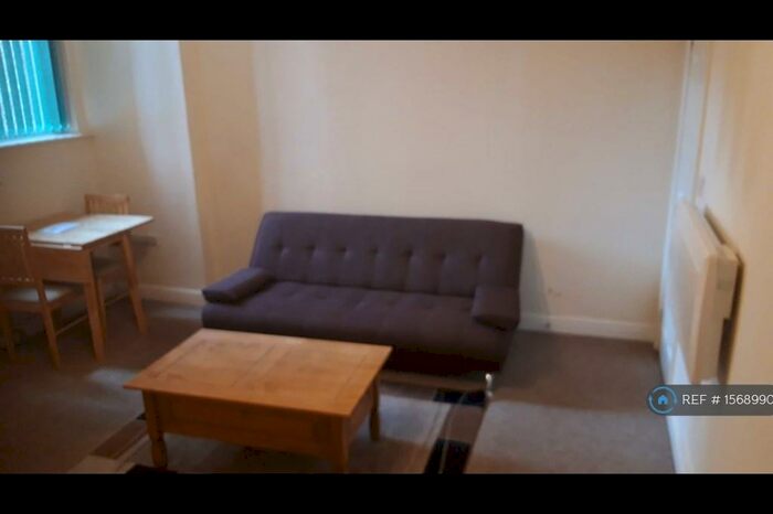 1 Bedroom Flat To Rent In Birches Head Road, Stoke-On-Trent, ST1