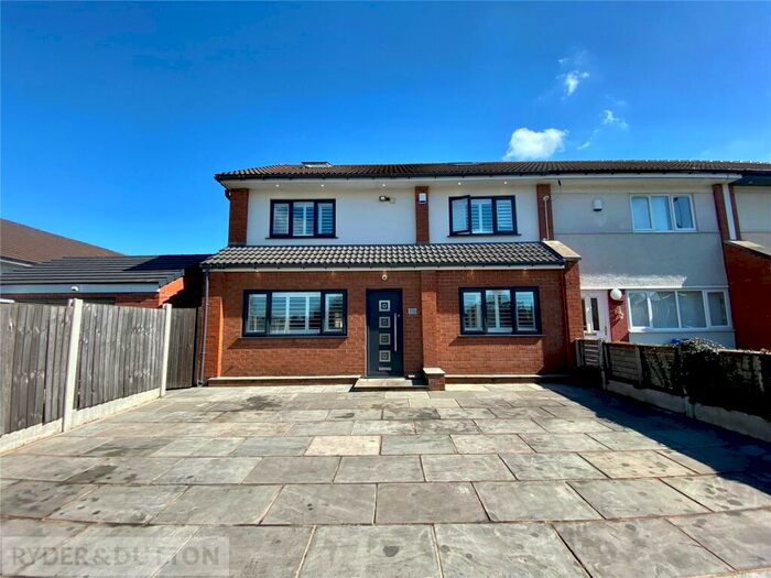 4 Bedroom Town House To Rent In Butler Street, Ancoats, Manchester, M4