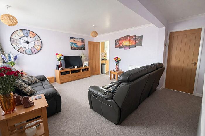 3 Bedroom Semi-detached House For Sale In Burden Close, Swindon, SN3