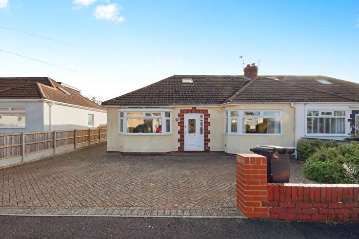 3 Bedroom Bungalow For Sale In Shellmor Close, Patchway, Bristol, Gloucestershire, BS34