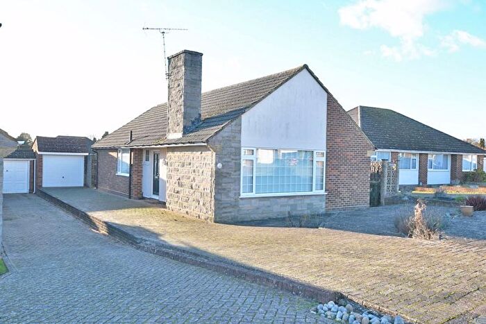 3 Bedroom Bungalow For Sale In Blenheim Close, Bearsted, Maidstone, ME15