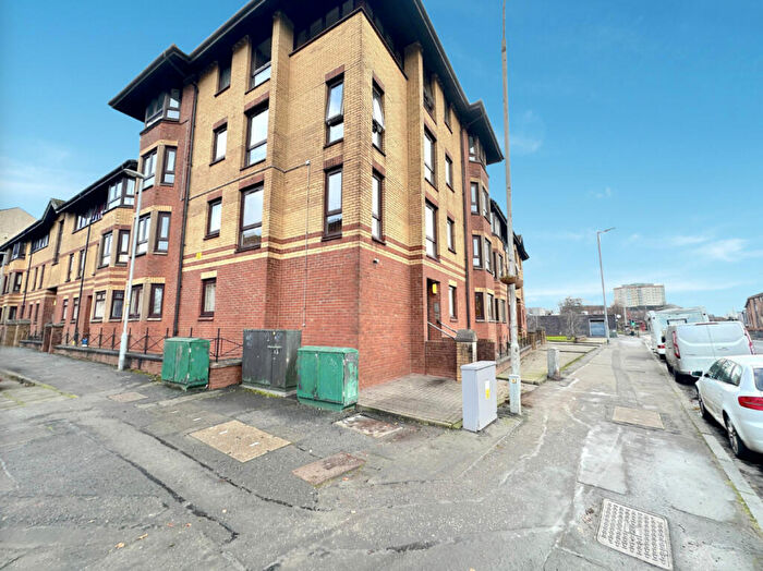 1 Bedroom Apartment For Sale In Dumbarton Road, Clydebank, G81