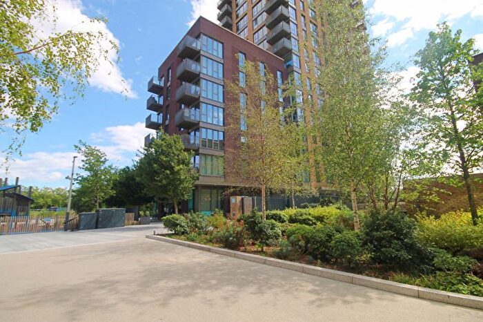 2 Bedroom Flat For Sale In Cobalt House, Bakery Walk, Greenford, UB6