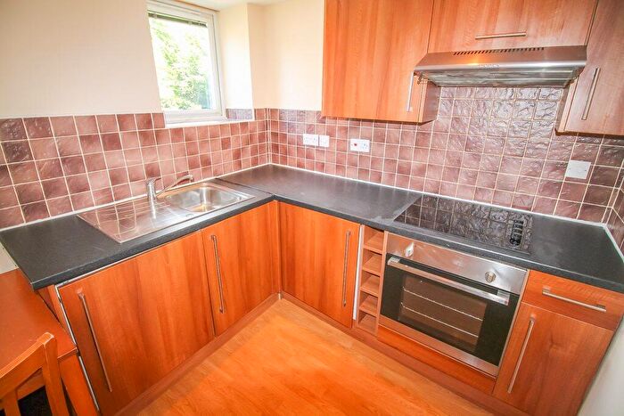 1 Bedroom Flat To Rent In Richmond Road, Roath, Cardiff, CF24
