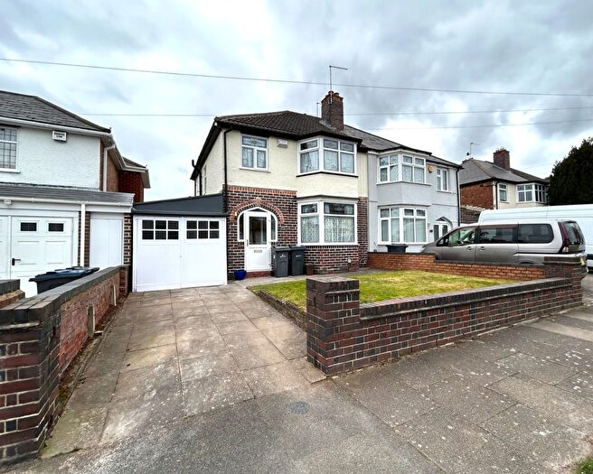 3 Bedroom Semi Detached House To Rent In Hesketh Crescent, Birmingham, West Midlands, B23