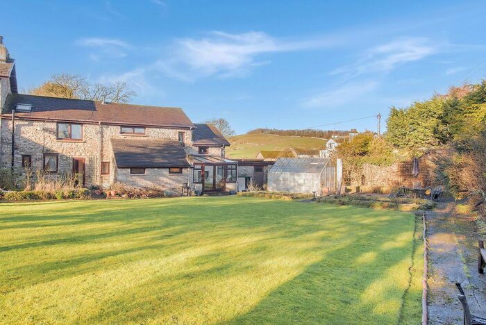 6 Bedroom Barn Conversion For Sale In Woodhouse, Woodhouse, LA7
