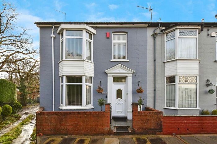 4 Bedroom End Of Terrace House For Sale In College Street, Aberdare, CF44