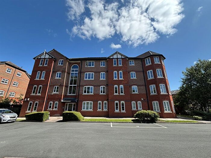 2 Bedroom Flat To Rent In Arosa Court, Wilmslow Road, Withington, M20