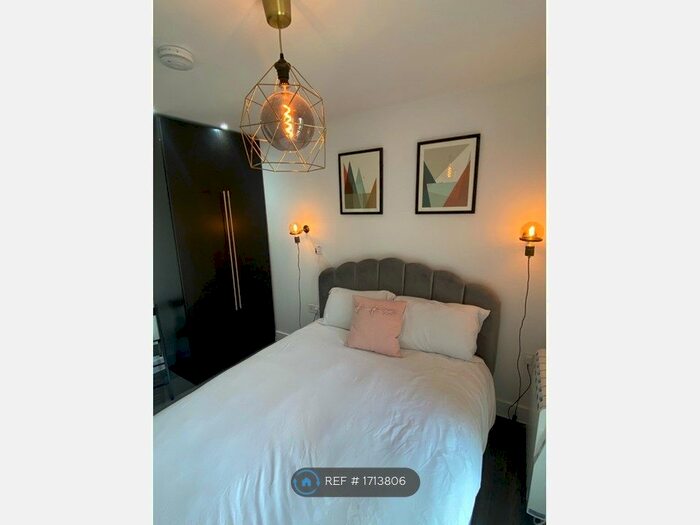 1 Bedroom Flat To Rent In Baldwin Street, Bristol, BS1